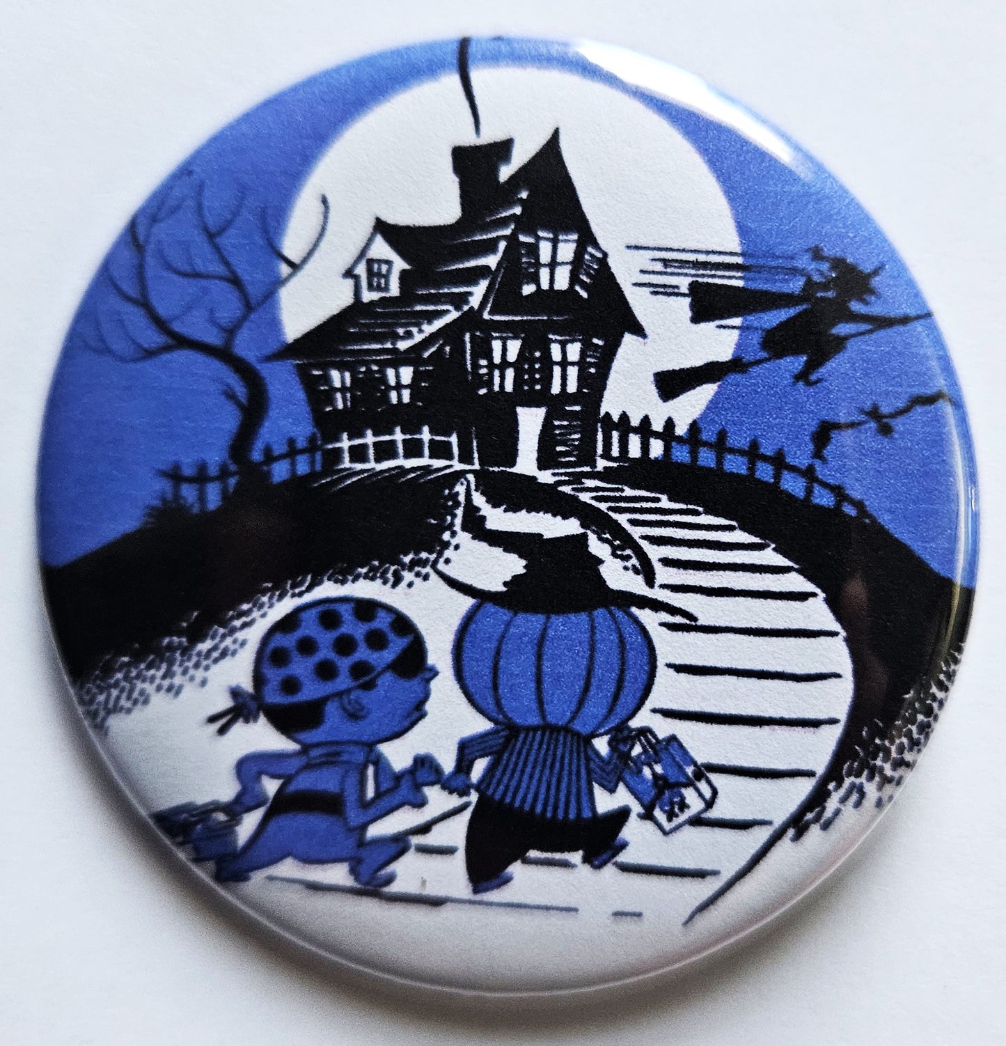 Vintage Halloween Buttons Magnets & Bottle Openers. set 03